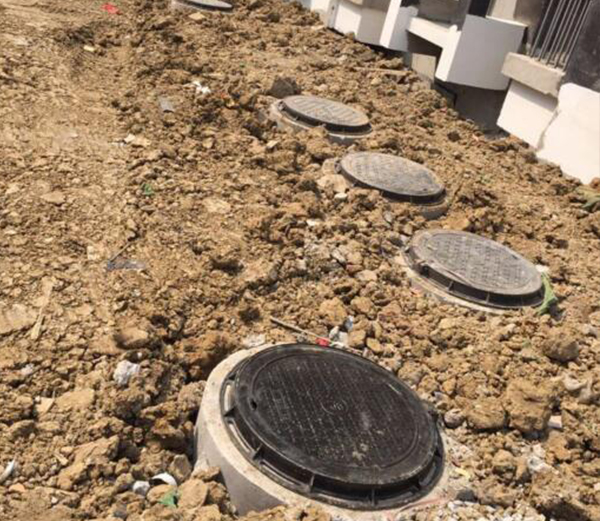 鋼筋混泥土化糞池